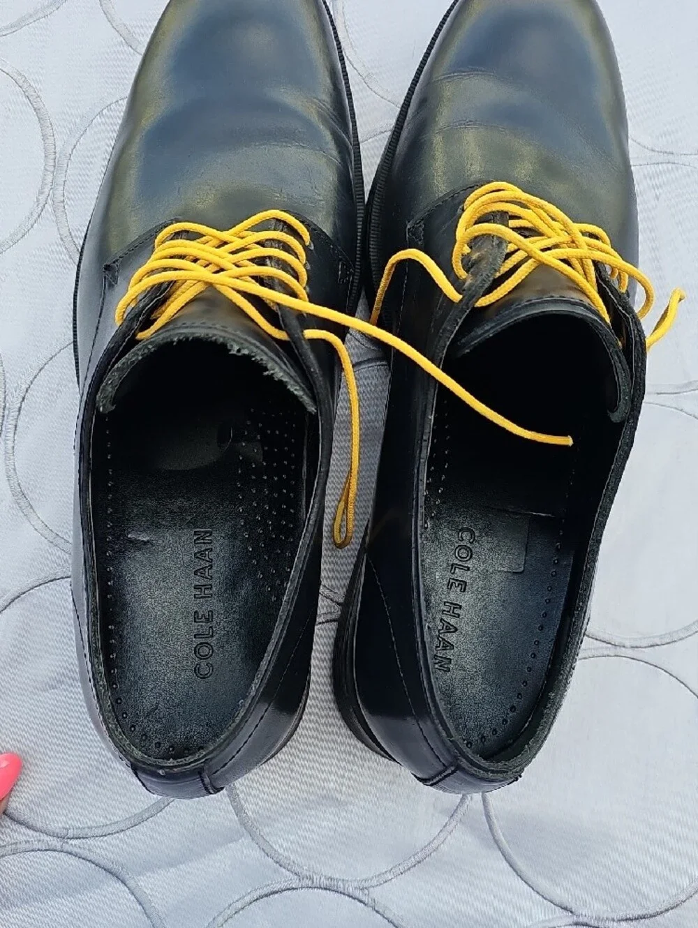 Cole Haan Black Leather Derby Shoes with Yellow Laces AA